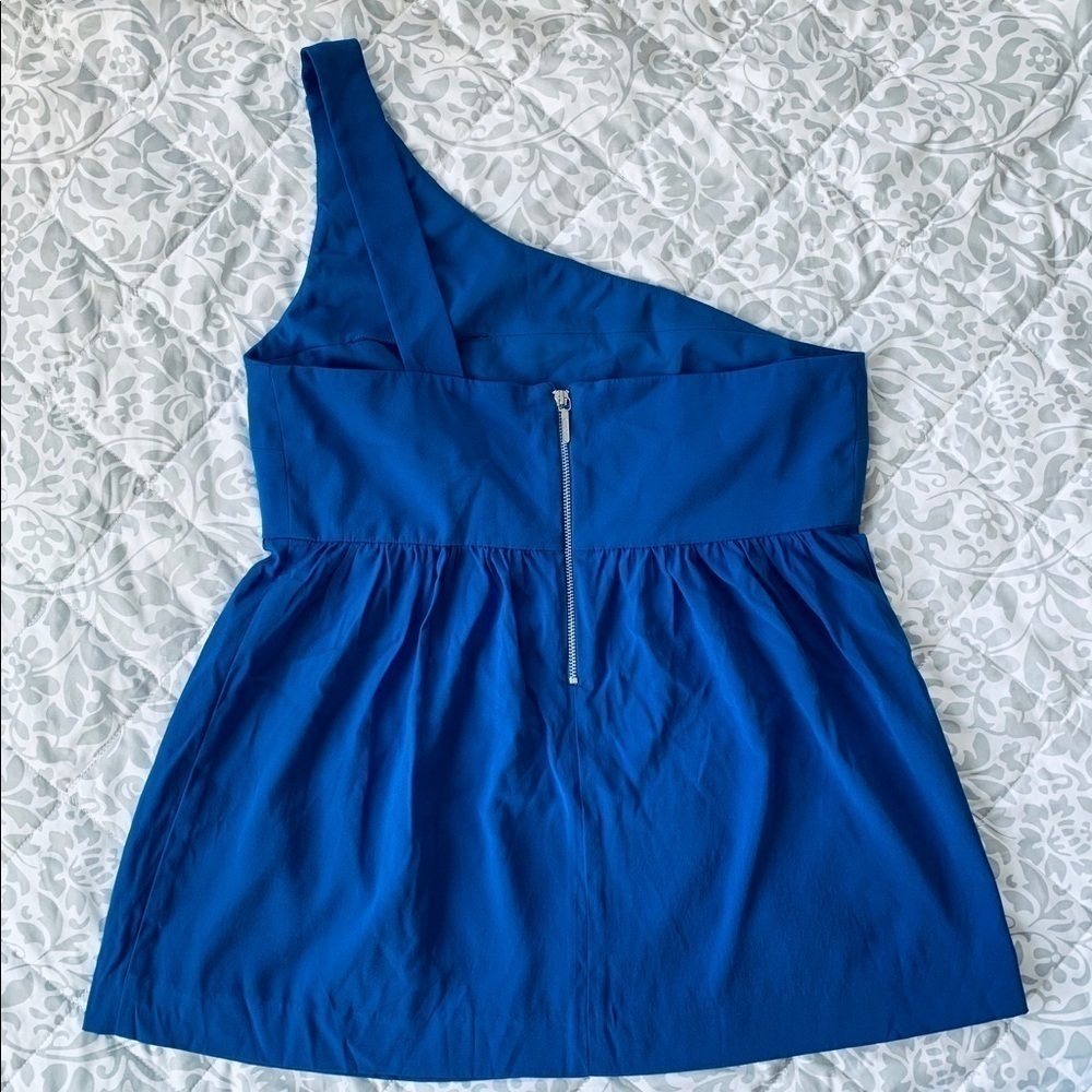 Nicole Miller Blue Silk Top One Shoulder NWOT - Picture 3 of 9